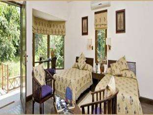 Singinawa Jungle Lodge Kanha Lagma Exterior foto